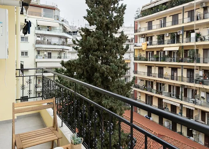 Pnoes #skgbnb Thessaloniki